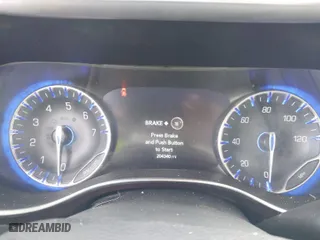 2017 Chrysler Pacifica Limited with VIN 2C4RC1GG1HR509569, listed as a IAAI auction lot 41807694 with 204,340 mi miles. Bid and sale history available at carsss.com. Image 15.