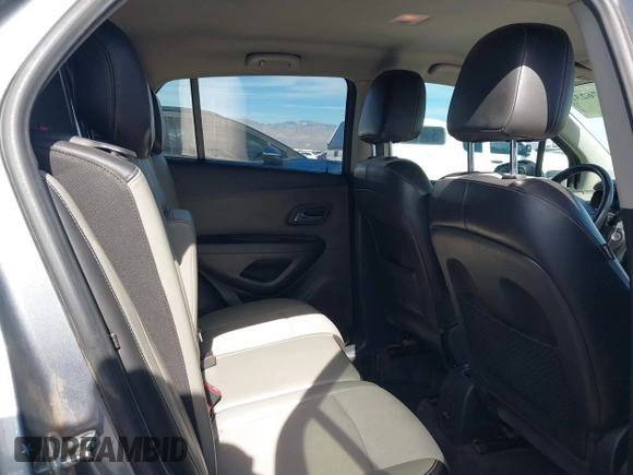 2015 Chevrolet Trax LT with VIN KL7CJLSB7FB149719, listed as a IAAI auction lot 41476232 with 130,337 mi miles. Bid and sale history available at carsss.com. Image 8.
