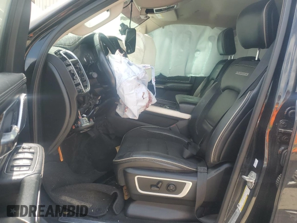 2019 Ram 1500 Laramie z VIN 1C6SRFJT8KN809379, wystawiony jako Copart lot #52827415 z przebiegiem Nie podano mil oraz Czysty tytuł • Clean title. Historia ofert i sprzedaży dostępna na DreamBid. Obrazek 7.
