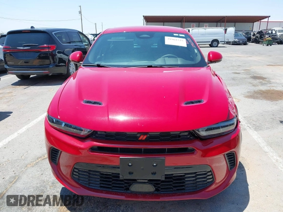 2024 Dodge Hornet R/T with VIN ZACPDFCW6R3A29202, listed as a IAAI auction lot 39961525 with 7,107 mi miles. Bid and sale history available at carsss.com. Image 12.