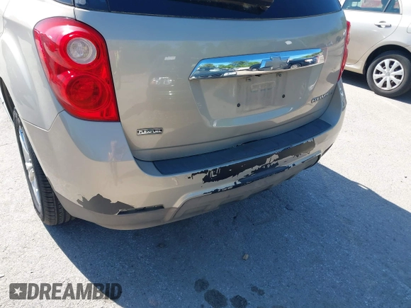 2012 Chevrolet Equinox LT w/1LT with VIN 2GNALDEK3C1126110, listed as a IAAI auction lot 42143498 with 208,226 mi miles. Bid and sale history available at carsss.com. Image 6.