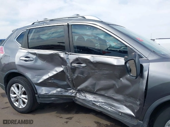 2015 Nissan Rogue SV with VIN KNMAT2MV9FP510988, listed as a IAAI auction lot 41895413 with 211,113 mi miles. Bid and sale history available at carsss.com. Image 13.