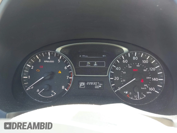 2014 Nissan Altima 2.5 S with VIN 1N4AL3AP2EC165035, listed as a IAAI auction lot 42188782 with 228,307 mi miles. Bid and sale history available at carsss.com. Image 7.
