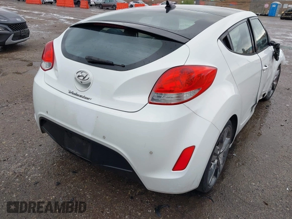 2016 Hyundai Veloster with VIN KMHTC6AD8GU248553, listed as a IAAI auction lot 42174244 with Not provided miles and . Bid and sale history available at DreamBid. Image 4.