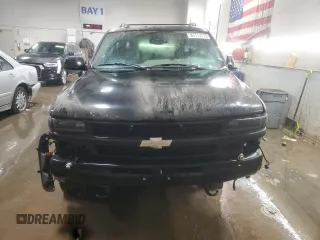 2004 Chevrolet Suburban Z71 with VIN 3GNFK16Z54G233879, listed as a Copart auction lot 87713175 with 155,438 mi miles and Salvage Title. Bid and sale history available at carsss.com. Image 5.
