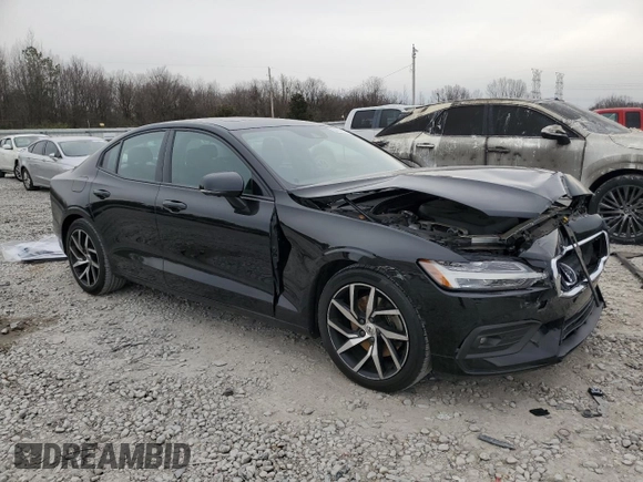 2020 Volvo S60 Momentum with VIN 7JR102FK9LG066259, listed as a Copart auction lot 80964283 with 24,819 mi miles. Bid and sale history available at carsss.com. Image 4.