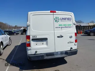 2014 Nissan NV S z VIN 1N6BF0KL2EN108853, wystawiony jako IAAI lot #41737003 z przebiegiem 264 823 mil mil oraz . Historia ofert i sprzedaży dostępna na DreamBid. Obrazek 16.