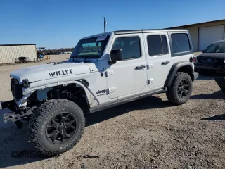 2022 Jeep Wrangler Unlimited High Tide with VIN 1C4HJXDG2NW102145, listed as a Copart auction lot 41407225 with 43,921 mi miles and Salvage Title. Bid and sale history available at DreamBid. Image 1.