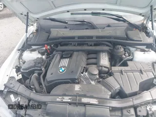 2011 BMW 3 Series 328i xDrive z VIN WBAPK5G53BNN30229, wystawiony jako IAAI lot #42201927 z przebiegiem 140 087 mil mil oraz . Historia ofert i sprzedaży dostępna na DreamBid. Obrazek 10.