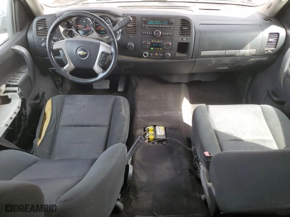 2013 Chevrolet Silverado 1500 LT with VIN 3GCPKSE76DG136113, listed as a Copart auction lot 50548965 with 148,052 mi miles and Salvage Title. Bid and sale history available at carsss.com. Image 8.