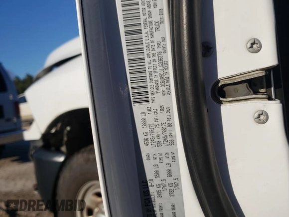 2018 Ram 2500 Tradesman z VIN 3C6UR5CJ1JG336270, wystawiony jako Copart lot #45447455 z przebiegiem Nie podano mil oraz Szkoda całkowita • Salvage title. Historia ofert i sprzedaży dostępna na DreamBid. Obrazek 12.