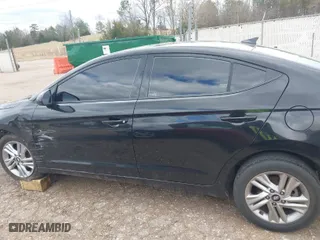 2020 Hyundai Elantra Value Edition with VIN 5NPD84LF8LH554038, listed as a IAAI auction lot 41727414 with 117,352 mi miles. Bid and sale history available at carsss.com. Image 14.