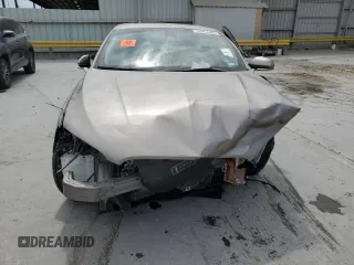 2019 Lincoln MKZ Reserve II z VIN 3LN6L5E99KR633939, wystawiony jako Copart lot #50454485 z przebiegiem Nie podano mil oraz Szkoda całkowita • Salvage title. Historia ofert i sprzedaży dostępna na DreamBid. Obrazek 5.