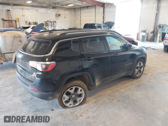 2018 Jeep Compass Limited with VIN 3C4NJDCBXJT349081, listed as a IAAI auction lot 42534929 with 106,781 mi miles and . Bid and sale history available at DreamBid. Image 4.