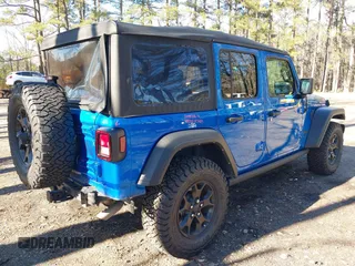 2021 Jeep Wrangler Unlimited Sport S with VIN 1C4HJXDG1MW722743, listed as a IAAI auction lot 41237900 with 35,662 mi miles and . Bid and sale history available at DreamBid. Image 4.