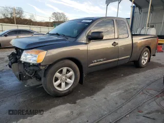 2011 Nissan Titan SV z VIN 1N6BA0CA8BN320924, wystawiony jako Copart lot #79865134 z przebiegiem 95 856 mil mil oraz Szkoda całkowita • Salvage title. Historia ofert i sprzedaży dostępna na DreamBid. Obrazek 1.