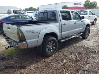 2005 Toyota Tacoma PreRunner z VIN 3TMJU62N15M003398, wystawiony jako IAAI lot #42490056 z przebiegiem 246 125 mil mil oraz . Historia ofert i sprzedaży dostępna na DreamBid. Obrazek 4.