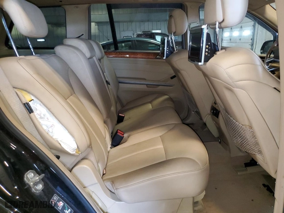 2010 Mercedes-Benz GL-Class GL 350 BlueTEC with VIN 4JGBF2FE9AA584475, listed as a Copart auction lot 70696154 with 175,631 mi miles and Non Repairable. Bid and sale history available at carsss.com. Image 11.