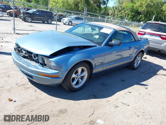 2007 Ford Mustang Deluxe with VIN 1ZVHT84N475331835, listed as a IAAI auction lot 41808427 with 154,968 mi miles and . Bid and sale history available at carsss.com. Image 2.