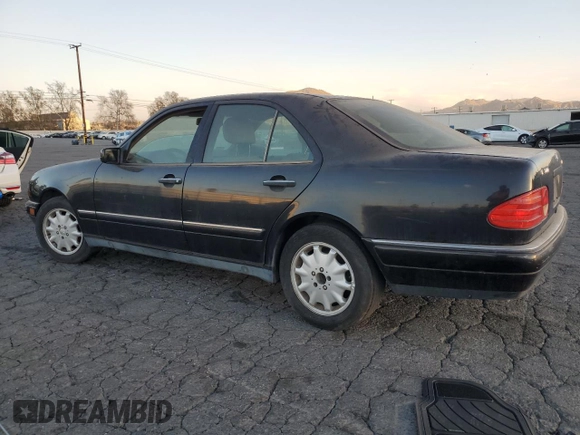 1998 Mercedes-Benz E 320 with VIN WDBJF25F4WA625790, listed as a Copart auction lot 87920735 with 179,382 mi miles and Clean Title. Bid and sale history available at DreamBid. Image 2.