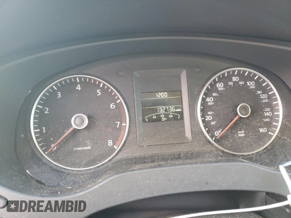 2013 Volkswagen Jetta SE with VIN 3VWDX7AJ8DM210472, listed as a Copart auction lot 44697165 with 132,736 mi miles and Salvage title. Bid and sale history available at DreamBid. Image 9.