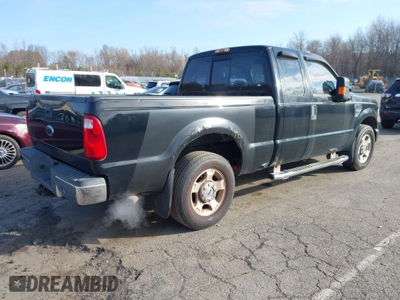 2008 Ford Super Duty F-250 SRW XL with VIN 1FTNX20528EB93338, listed as a IAAI auction lot 41801499 with 232,046 mi miles. Bid and sale history available at carsss.com. Image 4.