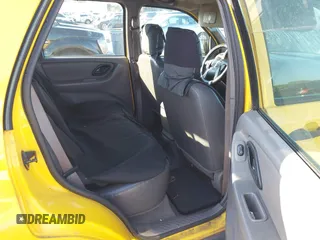 2002 Ford Escape XLS Choice with VIN 1FMYU01132KD56671, listed as a IAAI auction lot 41552541 with 245,923 mi miles and . Bid and sale history available at DreamBid. Image 8.