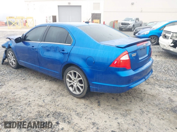 2012 Ford Fusion SE with VIN 3FAHP0HA4CR403923, listed as a IAAI auction lot 41945401 with 189,190 mi miles. Bid and sale history available at carsss.com. Image 3.