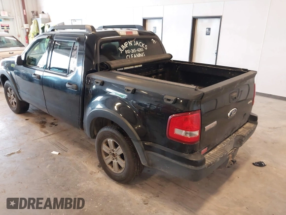 2007 Ford Explorer Sport Trac XLT with VIN 1FMEU51K87UA17490, listed as a IAAI auction lot 42373953 with 247,190 mi miles and . Bid and sale history available at DreamBid. Image 3.