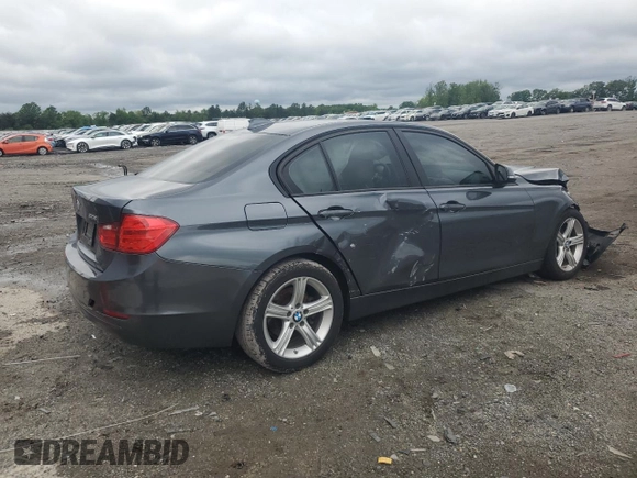 2013 BMW 3 Series 328i z VIN WBA3C1G59DNR48978, wystawiony jako Copart lot #56467365 z przebiegiem 95 950 mil mil oraz Szkoda całkowita • Salvage title. Historia ofert i sprzedaży dostępna na DreamBid. Obrazek 3.