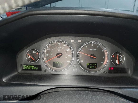 2008 Volvo S60 2.5T with VIN YV1RH592782677901, listed as a Copart auction lot 45883885 with 166,324 mi miles and Salvage Title. Bid and sale history available at carsss.com. Image 9.