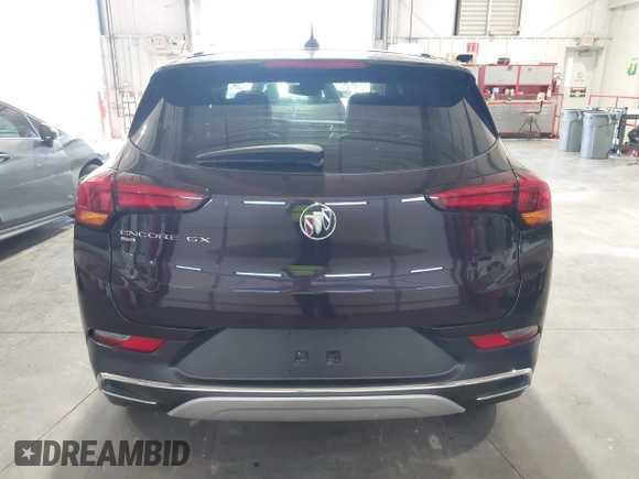 2021 Buick Encore GX Essence z VIN KL4MMGSL1MB150807, wystawiony jako IAAI lot #42650838 z przebiegiem 46 076 mil mil oraz . Historia ofert i sprzedaży dostępna na DreamBid. Obrazek 16.