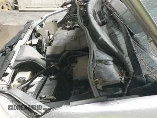 2011 Toyota Sienna LE z VIN 5TDJK3DC7BS003725, wystawiony jako IAAI lot #42867126 z przebiegiem 165 953 mil mil oraz . Historia ofert i sprzedaży dostępna na DreamBid. Obrazek 19.