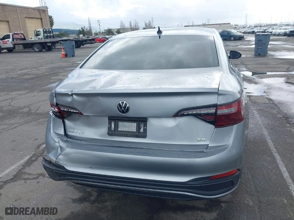 2024 Volkswagen Jetta SE with VIN 3VW7M7BU8RM019513, listed as a IAAI auction lot 41804389 with 41,944 mi miles. Bid and sale history available at carsss.com. Image 16.