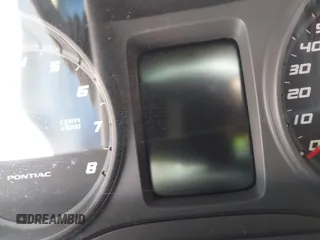 2008 Pontiac G8 GT z VIN 6G2EC57Y28L124035, wystawiony jako IAAI lot #42330027 z przebiegiem 82 106 mil mil oraz . Historia ofert i sprzedaży dostępna na DreamBid. Obrazek 15.
