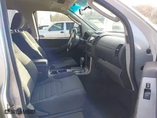 2012 Nissan Pathfinder LE with VIN 5N1AR1NNXCC626223, listed as a IAAI auction lot 41605858 with 234,382 mi miles. Bid and sale history available at carsss.com. Image 5.