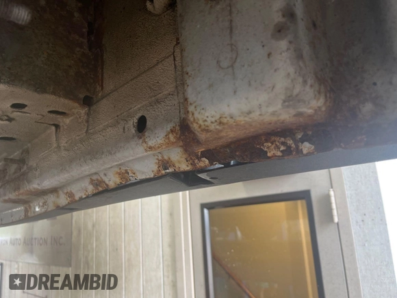 2016 Ford Transit Cargo с VIN 1FTYE1YM5GKB48869, выставлен на аукционе IAAI как лот 42789025 с пробегом 147 263 миль миль и . История ставок и продаж доступна на DreamBid. Изображение 23.