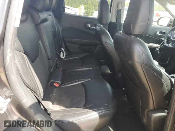 2020 Jeep Compass Latitude z VIN 3C4NJCBB2LT247031, wystawiony jako Copart lot #54294465 z przebiegiem 60 697 mil mil oraz Szkoda całkowita • Salvage title. Historia ofert i sprzedaży dostępna na DreamBid. Obrazek 10.