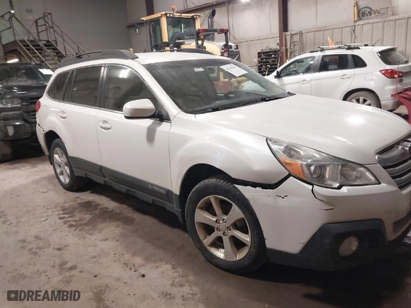 2013 Subaru Outback 2.5i Premium with VIN 4S4BRBCC0D3273777, listed as a IAAI auction lot 41195904 with 141,482 mi miles. Bid and sale history available at carsss.com. Image 13.