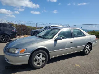 2001 Toyota Camry CE with VIN JT2BG22K610579827, listed as a Copart auction lot 41537605 with 188,136 mi miles and Salvage Title. Bid and sale history available at DreamBid. Image 1.