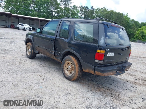 1996 Ford Explorer z VIN 1FMCU22X1TUB42311, wystawiony jako IAAI lot #42252430 z przebiegiem 161 434 mil mil oraz . Historia ofert i sprzedaży dostępna na DreamBid. Obrazek 3.