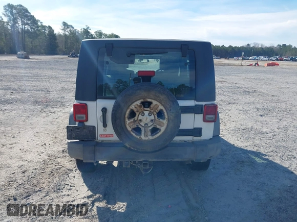 2009 Jeep Wrangler Unlimited X with VIN 1J4GZ39109L729171, listed as a IAAI auction lot 41715448 with 367,882 mi miles. Bid and sale history available at carsss.com. Image 16.