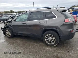 2021 Jeep Cherokee Latitude Plus with VIN 1C4PJLLB1MD155133, listed as a Copart auction lot 87655755 with 31,221 mi miles and Salvage title. Bid and sale history available at DreamBid. Image 2.
