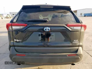 2024 Toyota RAV4 Hybrid XLE Premium with VIN 4T3B6RFV9RU158019, listed as a Copart auction lot 53633225 with 9,417 mi miles and Salvage Title. Bid and sale history available at carsss.com. Image 6.
