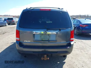 2012 Honda Pilot EX-L with VIN 5FNYF4H55CB040430, listed as a IAAI auction lot 41952800 with 247,175 mi miles and . Bid and sale history available at carsss.com. Image 17.