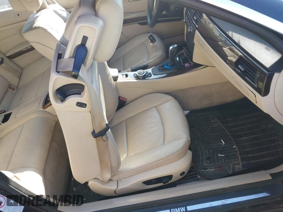 2009 BMW 3 Series 328i with VIN WBAWR33509P343983, listed as a IAAI auction lot 42034364 with 103,875 mi miles and . Bid and sale history available at DreamBid. Image 5.