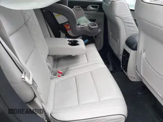 2018 Jeep Grand Cherokee Summit with VIN 1C4RJFJT1JC370907, listed as a IAAI auction lot 41944933 with 110,597 mi miles and . Bid and sale history available at DreamBid. Image 8.