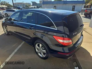 2011 Mercedes-Benz R 350 with VIN 4JGCB6FE4BA115965, listed as a Copart auction lot 82163294 with 158,225 mi miles and Clean Title. Bid and sale history available at DreamBid. Image 3.