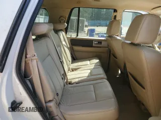 2008 Ford Expedition Eddie Bauer z VIN 1FMFU17518LA16767, wystawiony jako Copart lot #53428865 z przebiegiem 400 310 mil mil oraz Szkody całkowita. Historia ofert i sprzedaży dostępna na DreamBid. Obrazek 11.