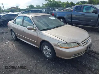 2001 Honda Accord EX z VIN 1HGCG16511A029862, wystawiony jako IAAI lot #42446340 z przebiegiem 348 465 mil mil oraz . Historia ofert i sprzedaży dostępna na DreamBid. Obrazek 1.